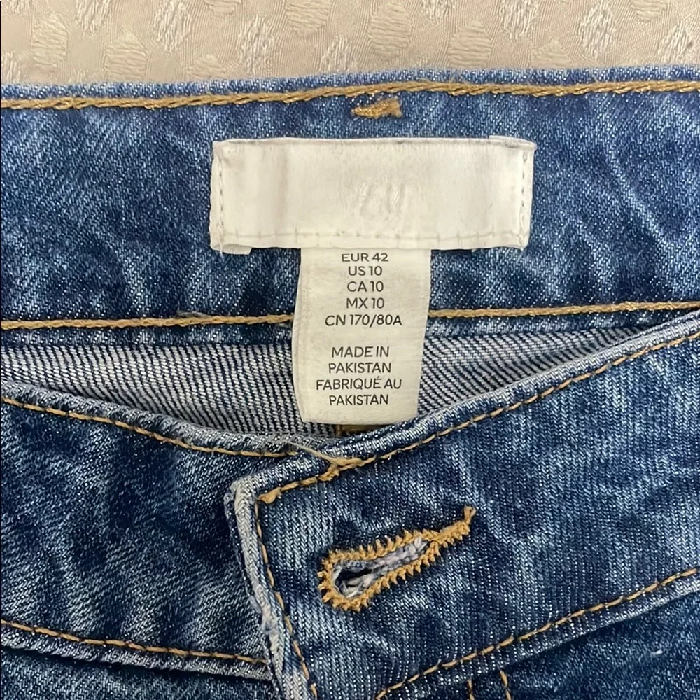 Classic Blue Women's Jeans - Picture 4 of 8